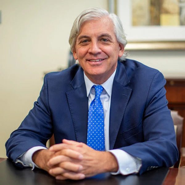 Abogado de Lesiones en Atlanta - Brian J. Buckelew